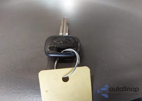 2006 Toyota Camry Le from USA, damaged, VIN 4T1BE30KX6U645197